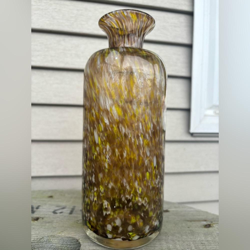 Gorgeous blown glass vintage vase